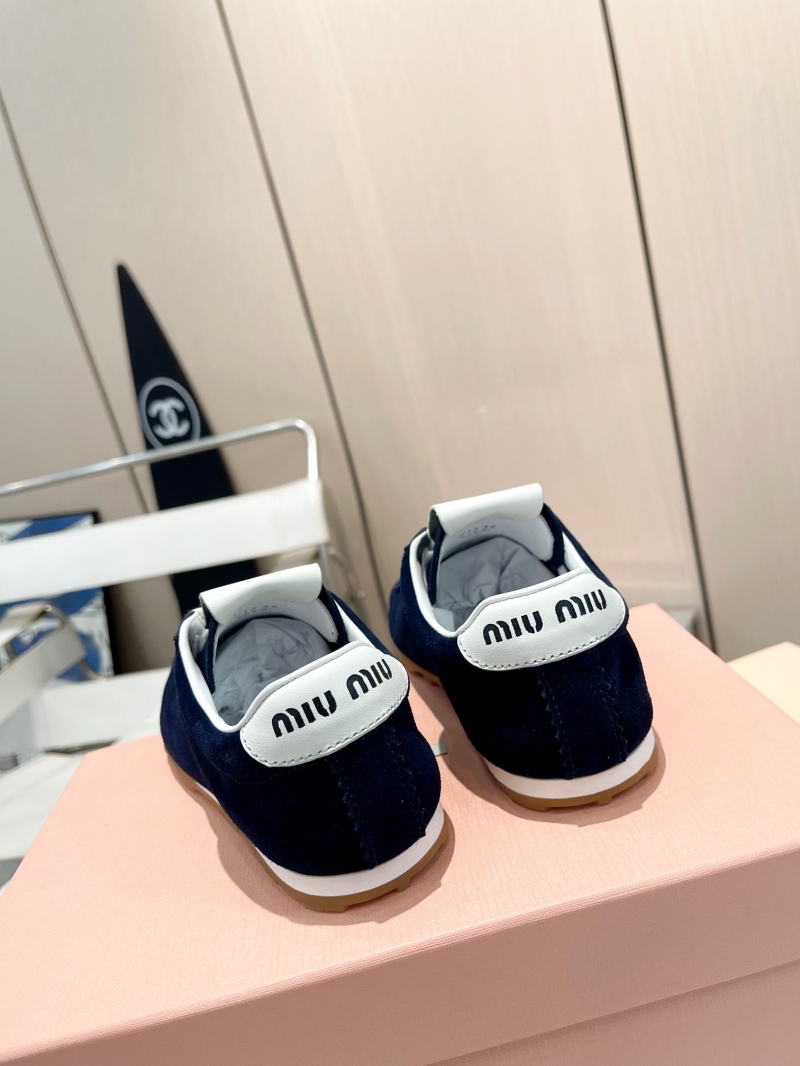 Miu Miu Casual Shoes